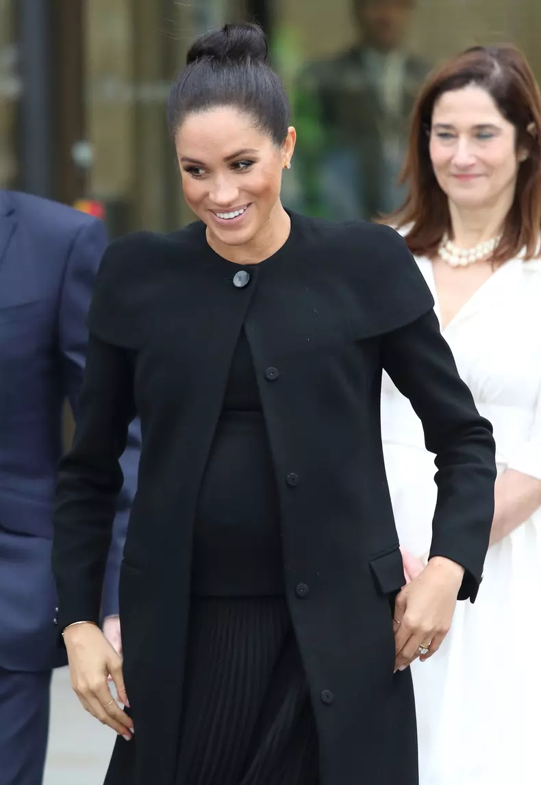 De ce și-a schimbat Meghan Markle coafura