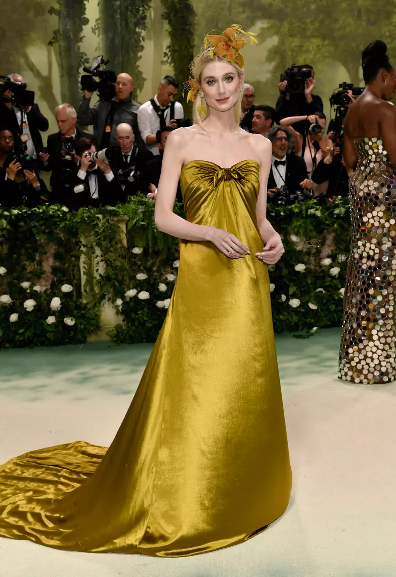 Elizabeth Debicki în Dior Couture