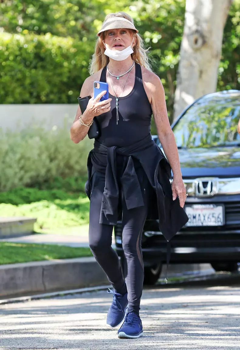 Goldie Hawn out and about, Los Angeles, USA - 14 May 2020