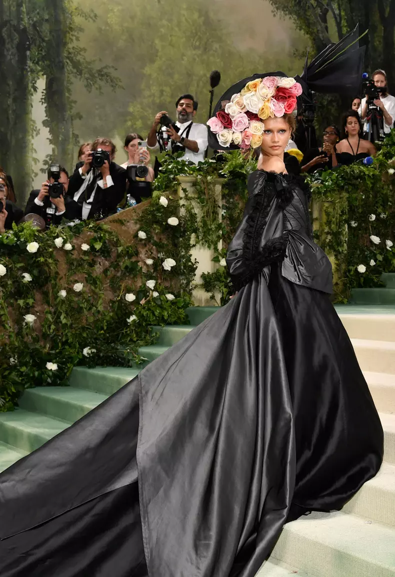 Zendaya în Givenchy Couture