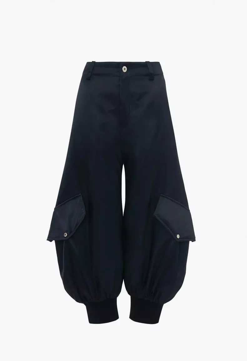 Pantaloni din poliamidă, JW Anderson, 650 euro