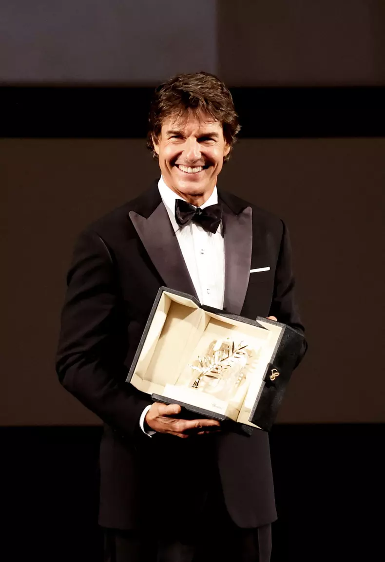 J - Remise de la palme d'honneur à Tom Cruise lors du 75ème Festival International du Film de Cannes