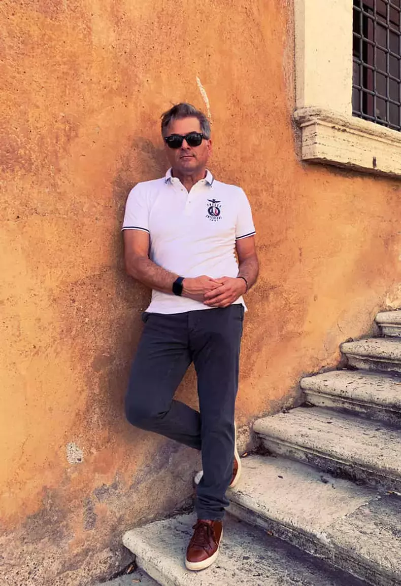 242252330102089576239353178995666587769316849n