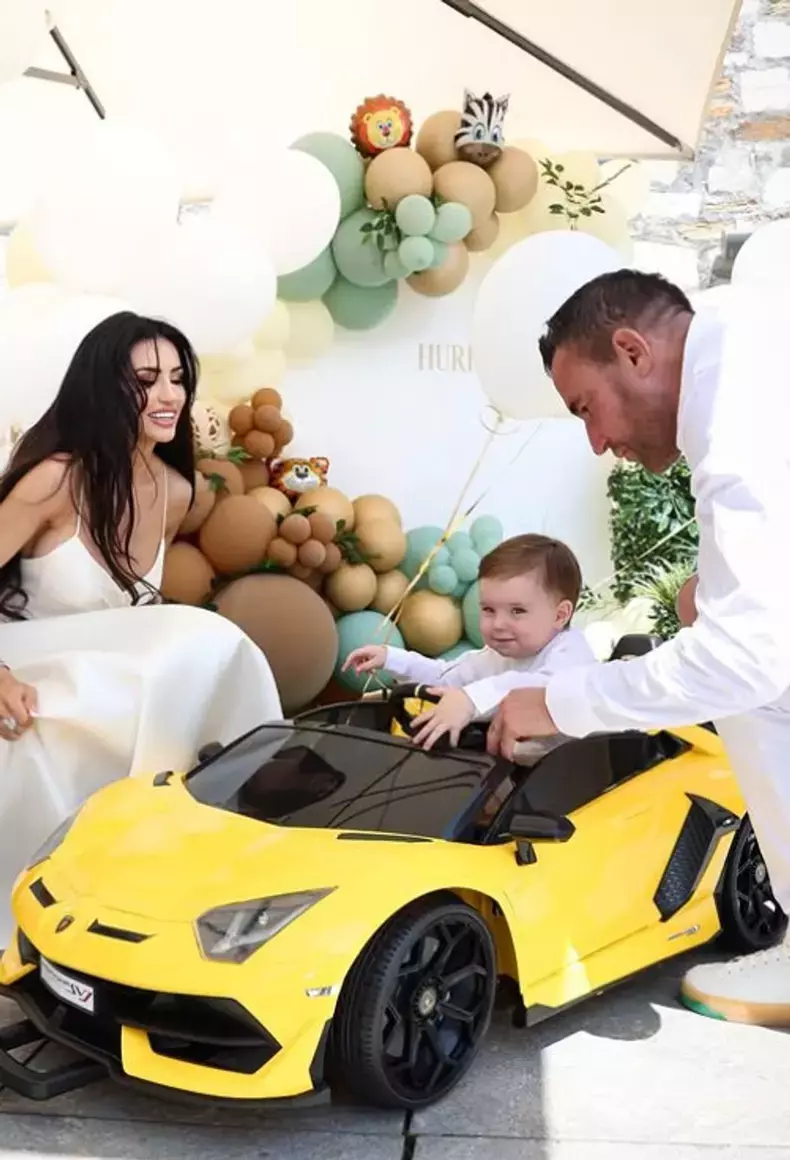 andreea-sasu-fiu-sot5