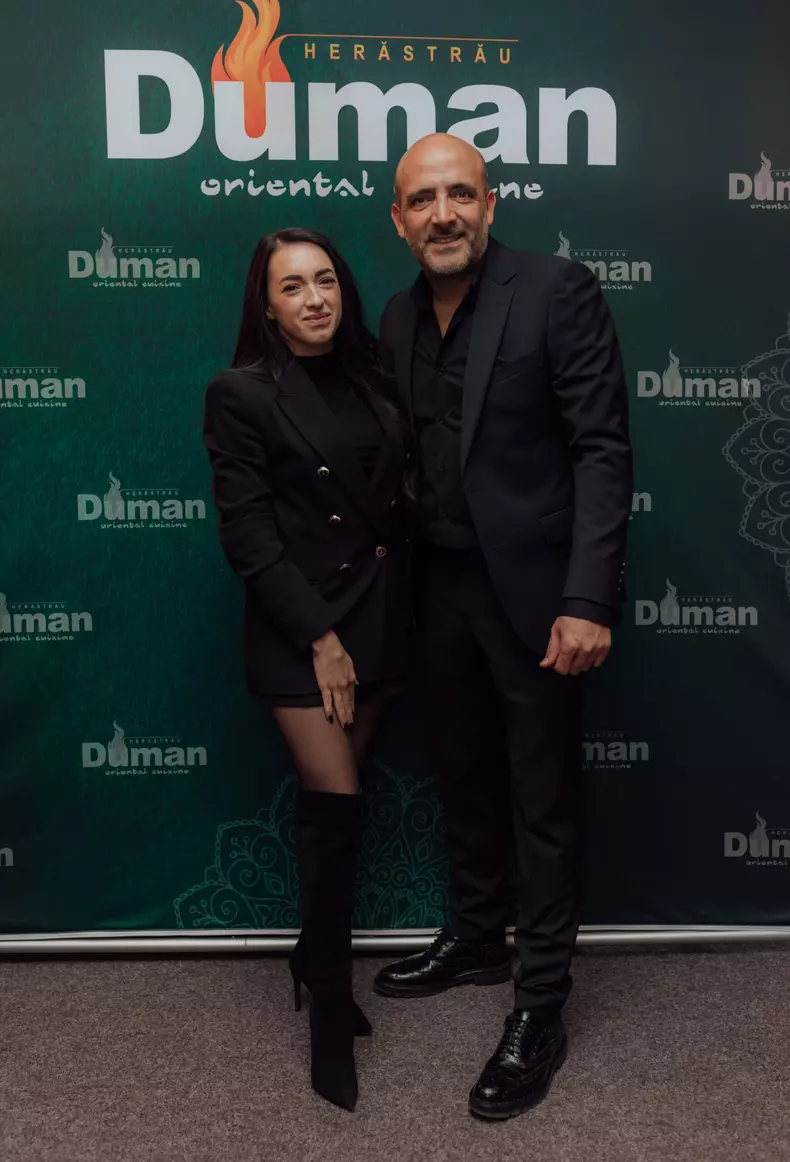 deschidere-duman-ensar-duman-larisa-iordache-ensar-duman87
