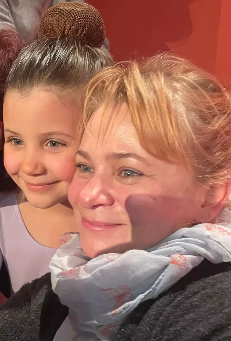 anca sigartau cu anastasia