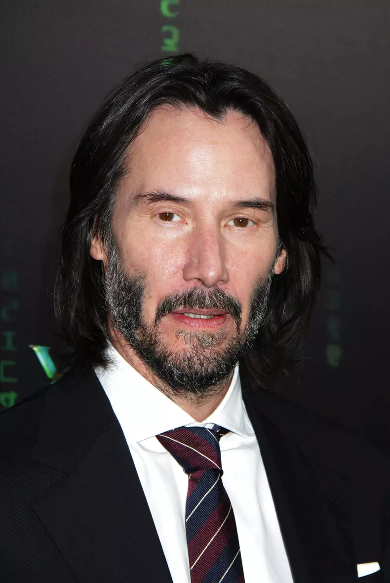 Keanu Reeves a cucerit din nou internetul. Cum i-a răspuns actorul unui copil care l-a luat la întrebări pe aeroport