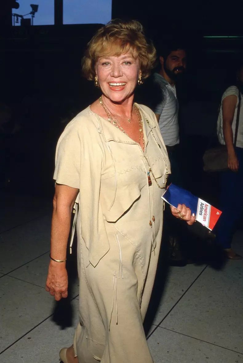Glynis Johns, Who Played Mrs. Banks in ‘Mary Poppins,’ Dies at 100 **FILE PHOTOS**