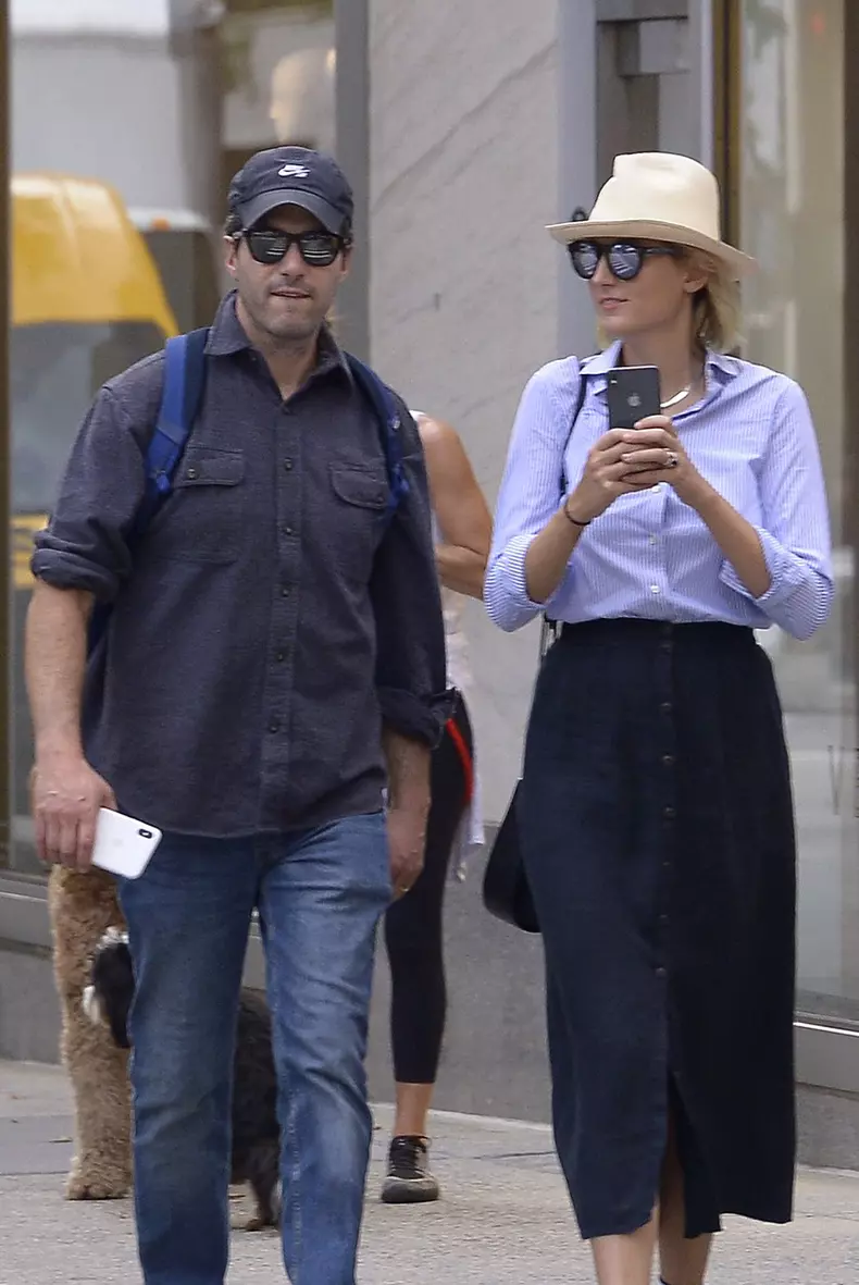 EXCLUSIVE: Leelee Sobieski And Husband Adam Kimmel Seen Taking A Stroll On Madison Avenue In New York City