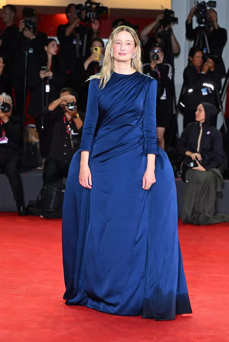 Alba Rohrwacher la premiera Jay Kelly