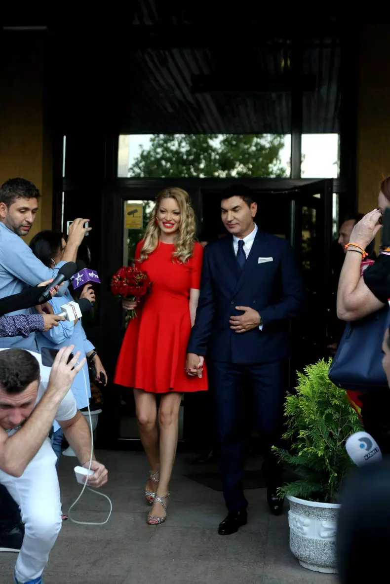 Valentina Pelinel și Cristi Borcea au făcut cununia civilă în septembrie 2018 (2)