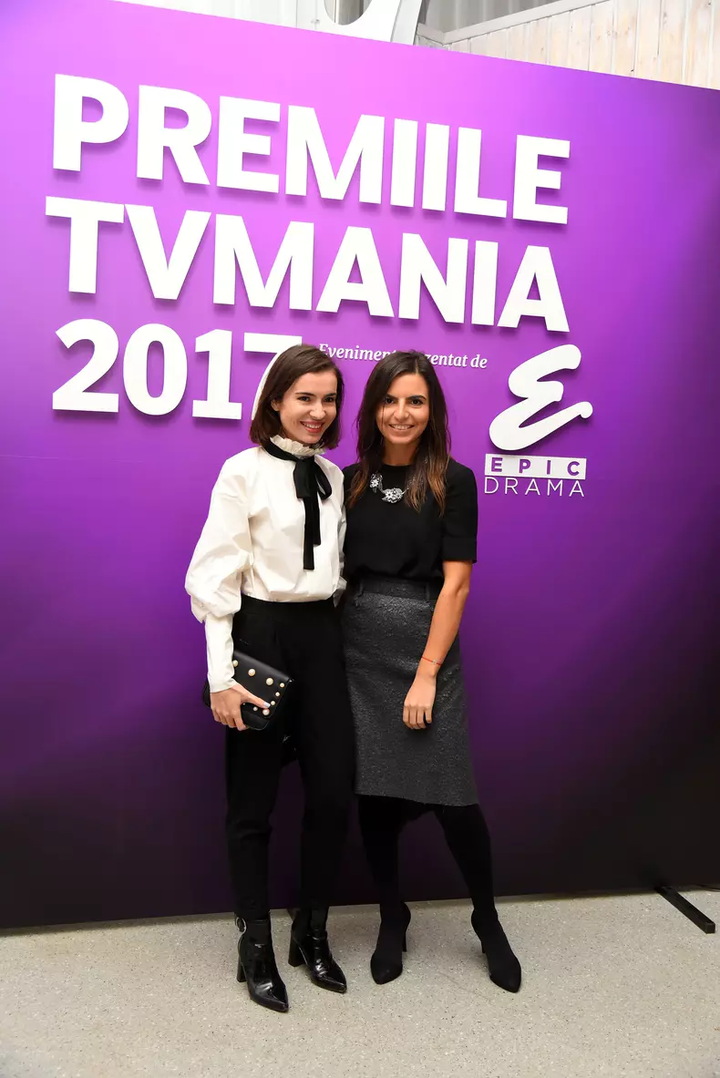 Adina Vilcea și Alexandra Coman