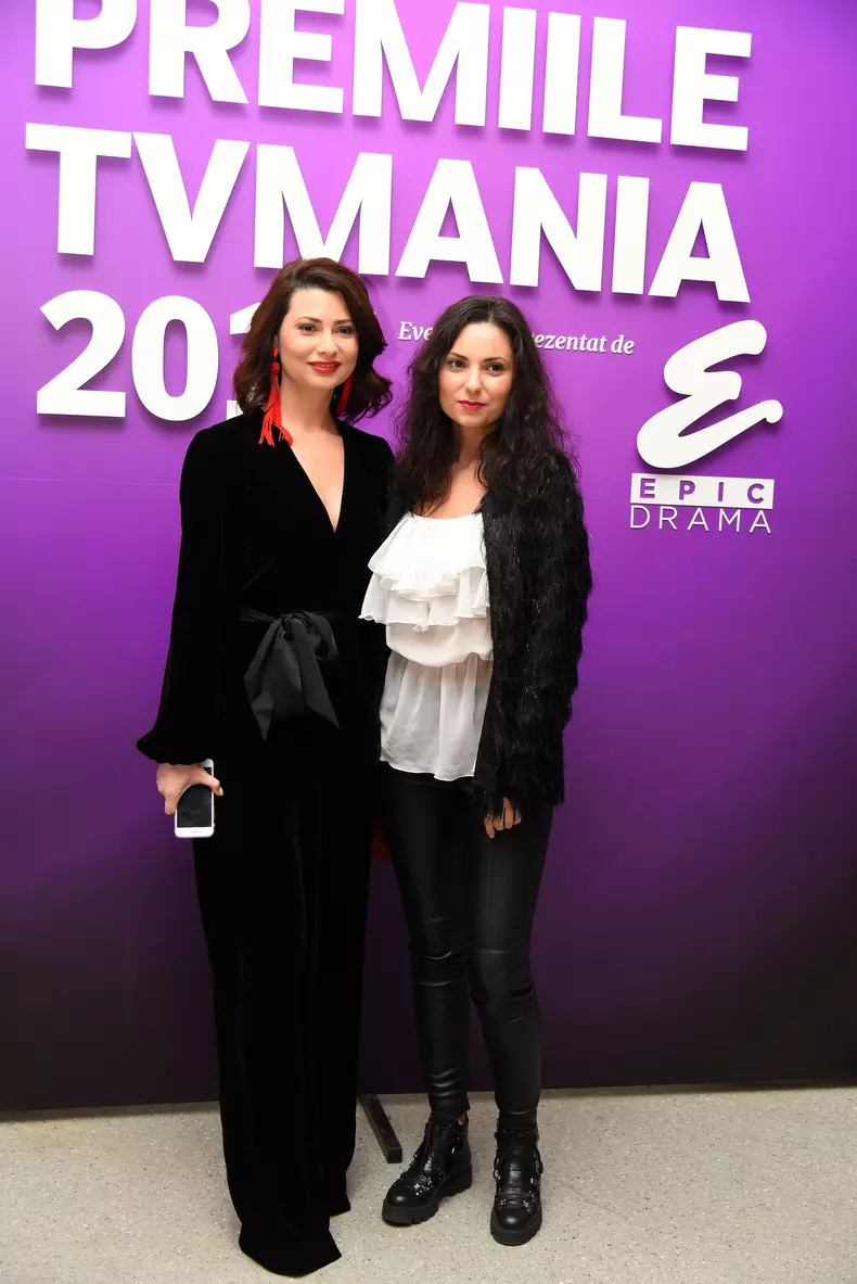 Mihaela Calin si Alina Sin