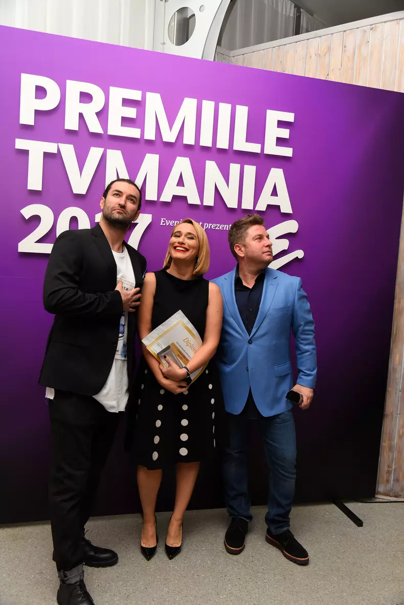 Smiley, Andreea Esca și Pavel Bartoș