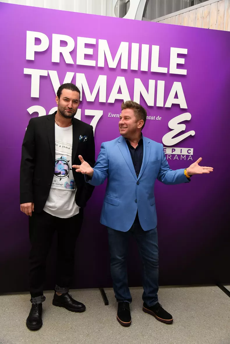 Smiley și Pavel Bartoș