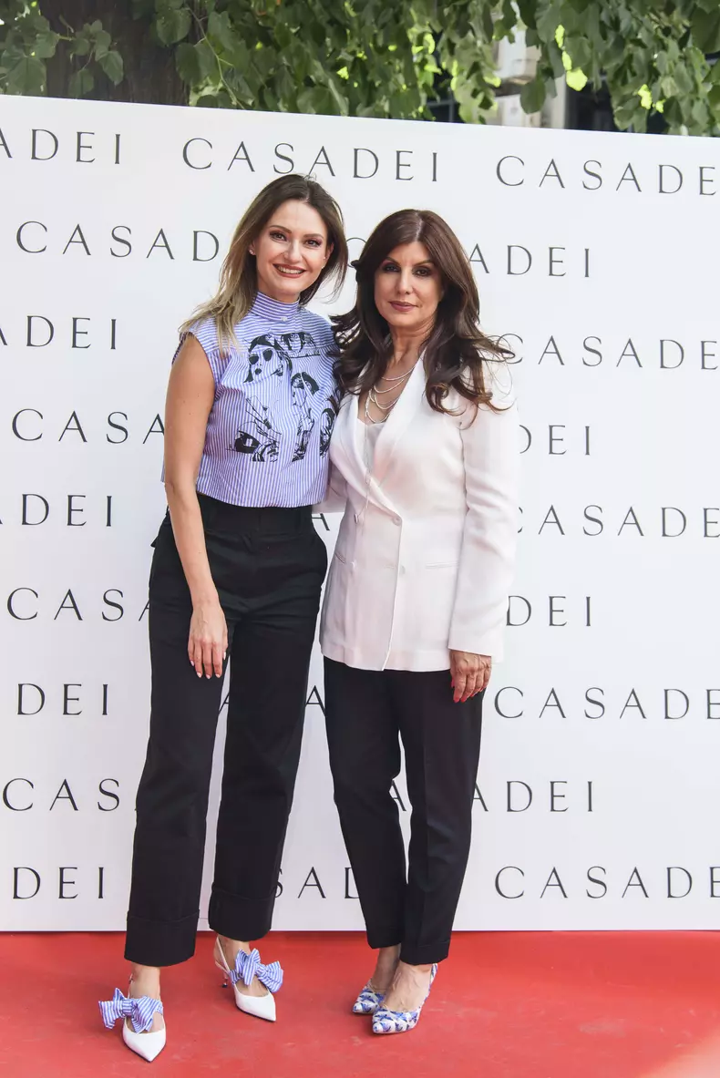 Dana Razboiu si Carmen Seitan