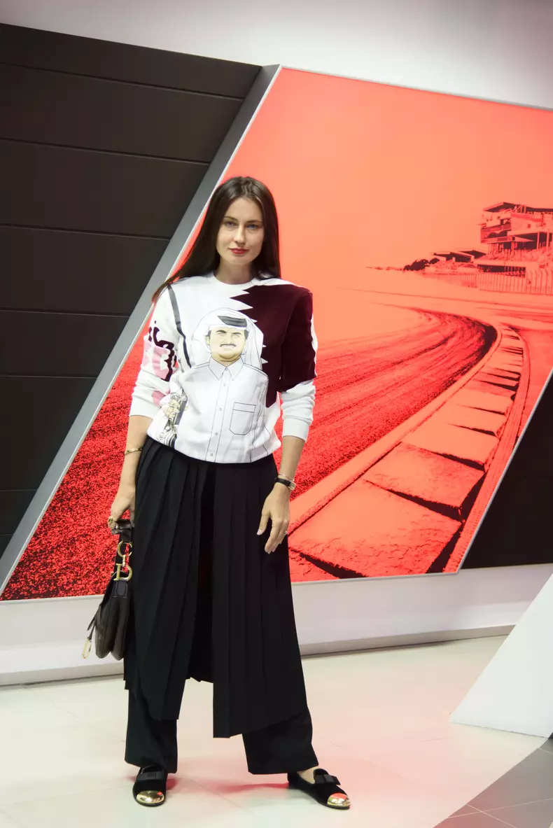 ROXANA VOLOSENIUC - ELLE România