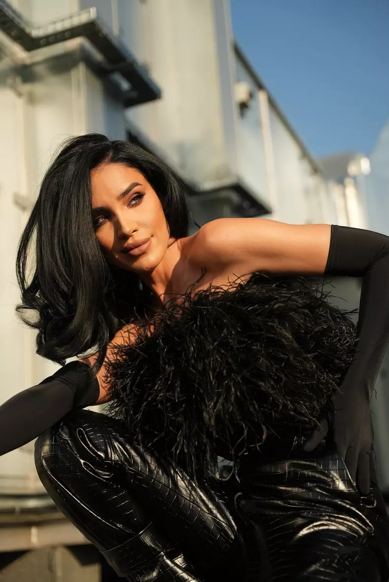 fiica-adelinei-pestritu