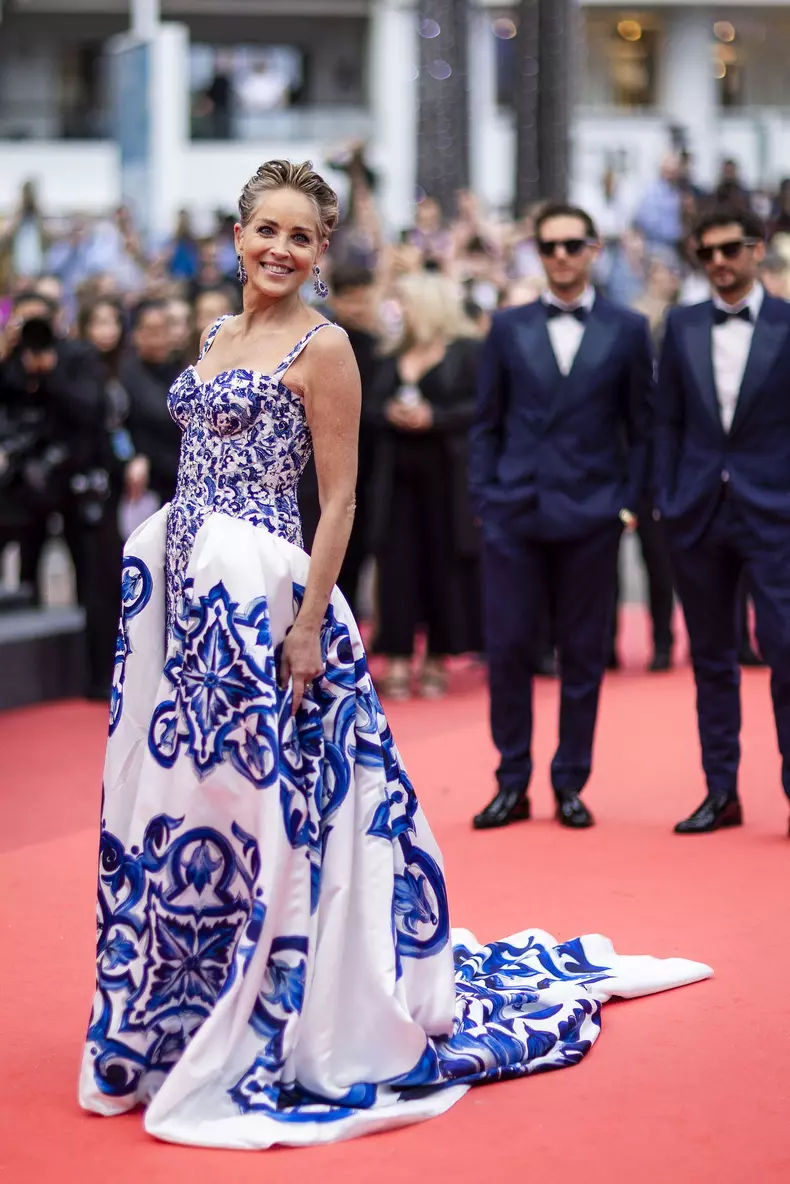 Sharon-Stone-a-stralucit-pe-covorul-rosu-de-la-Cannes-2022-1