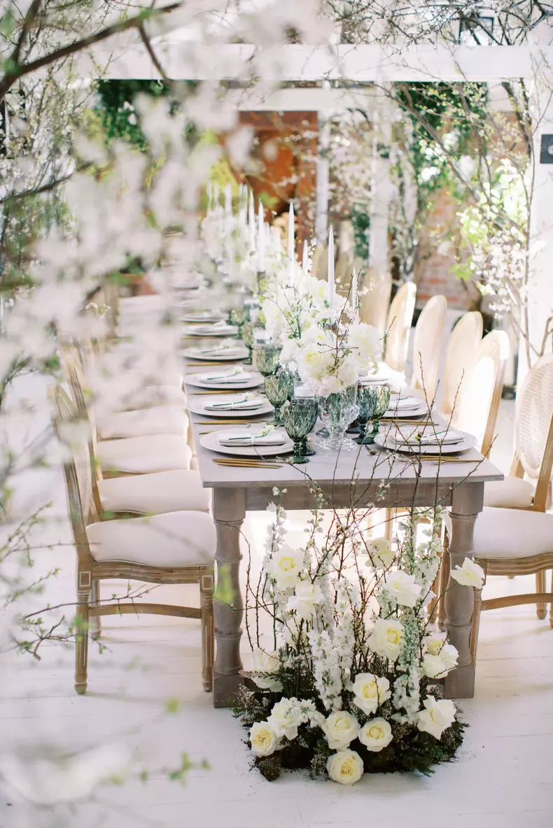 Decor by Nicu Bocancea