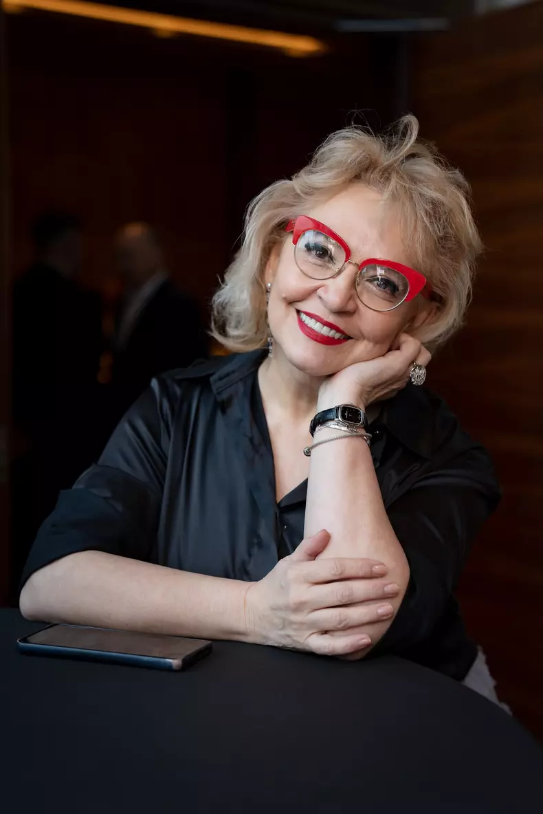 mihaela tatu zambind