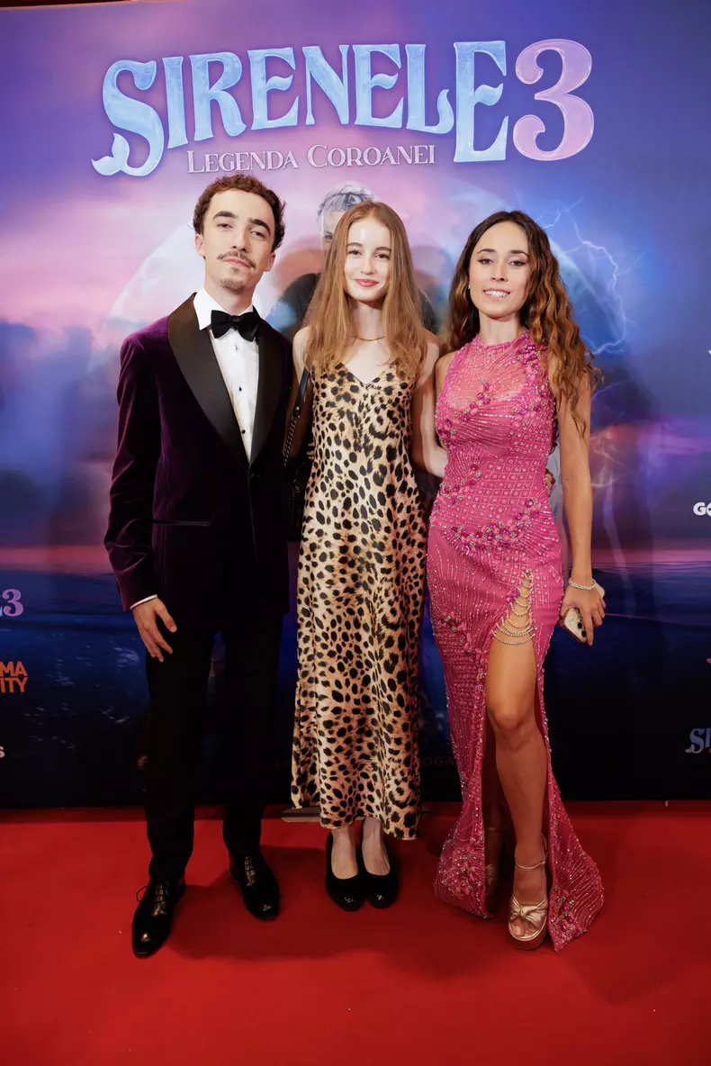 Premiera Sirenele 3 Legenda coroanei (7)