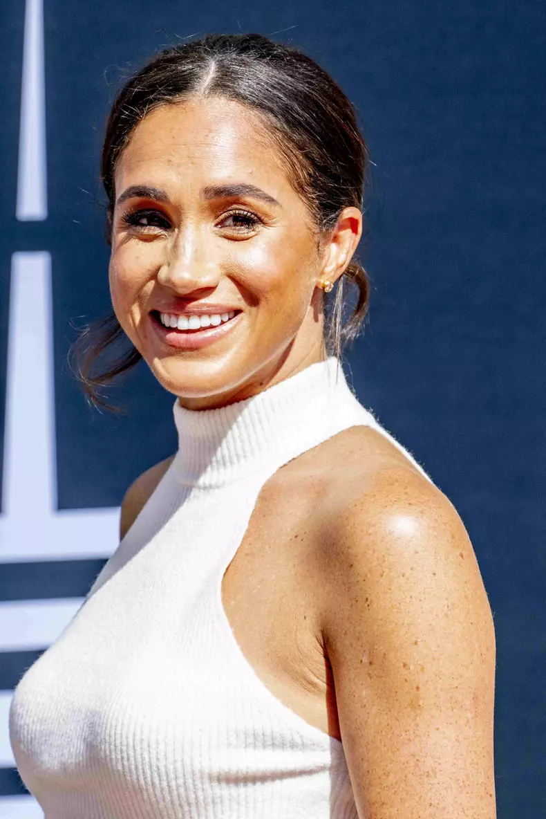 Prințul Harry va participa de unul singur la încoronarea regelui Charles. De ce va lipsi Meghan Markle