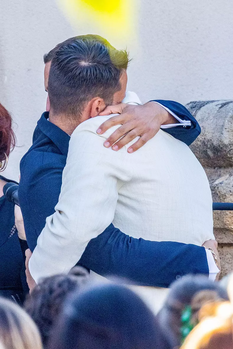 Mariage de Simon Porte Jacquemus et Marco Maestri à Charleval