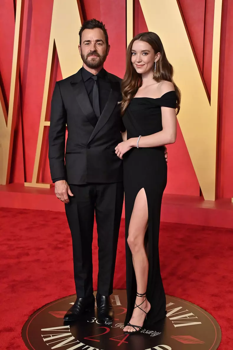 Justin Theroux & Nicole Brydon Bloom