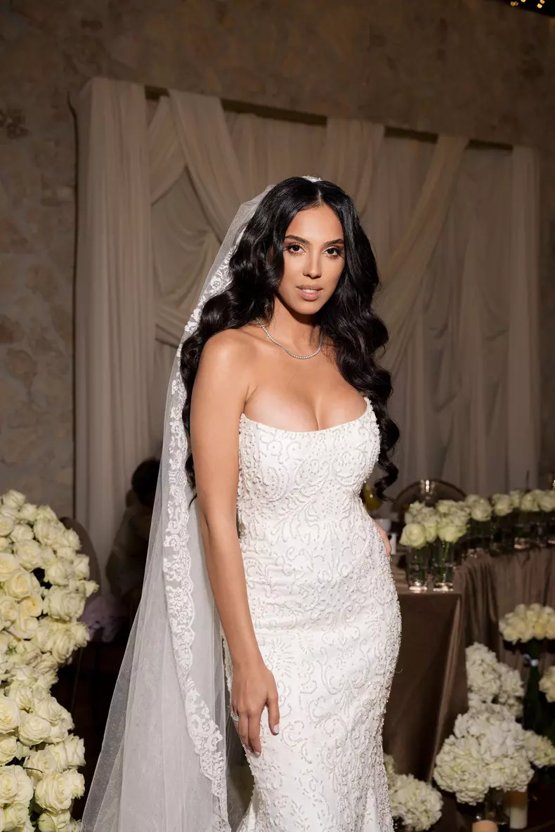 1. Andreea Popa, soția lui Dorian Popa