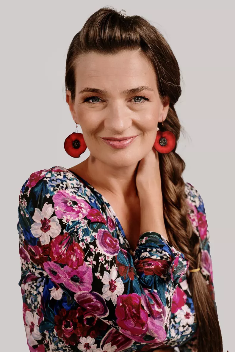 nora-dinca-5