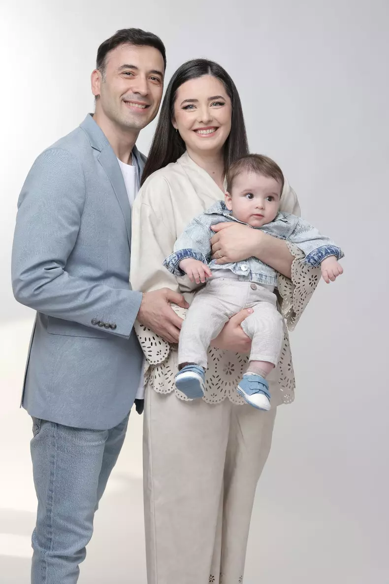 Marina-si-Daniel-Nitoiu-familie-2