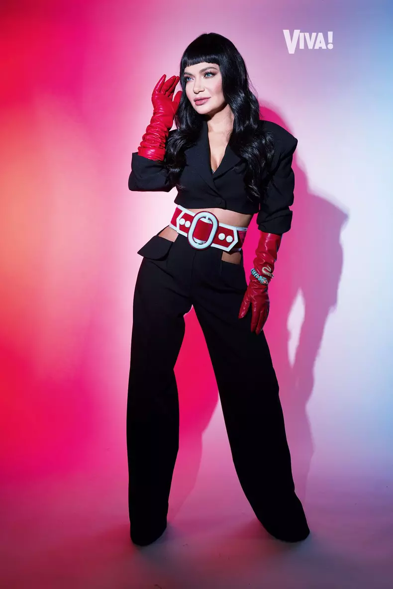 Andreea-Antonescu-debut-8