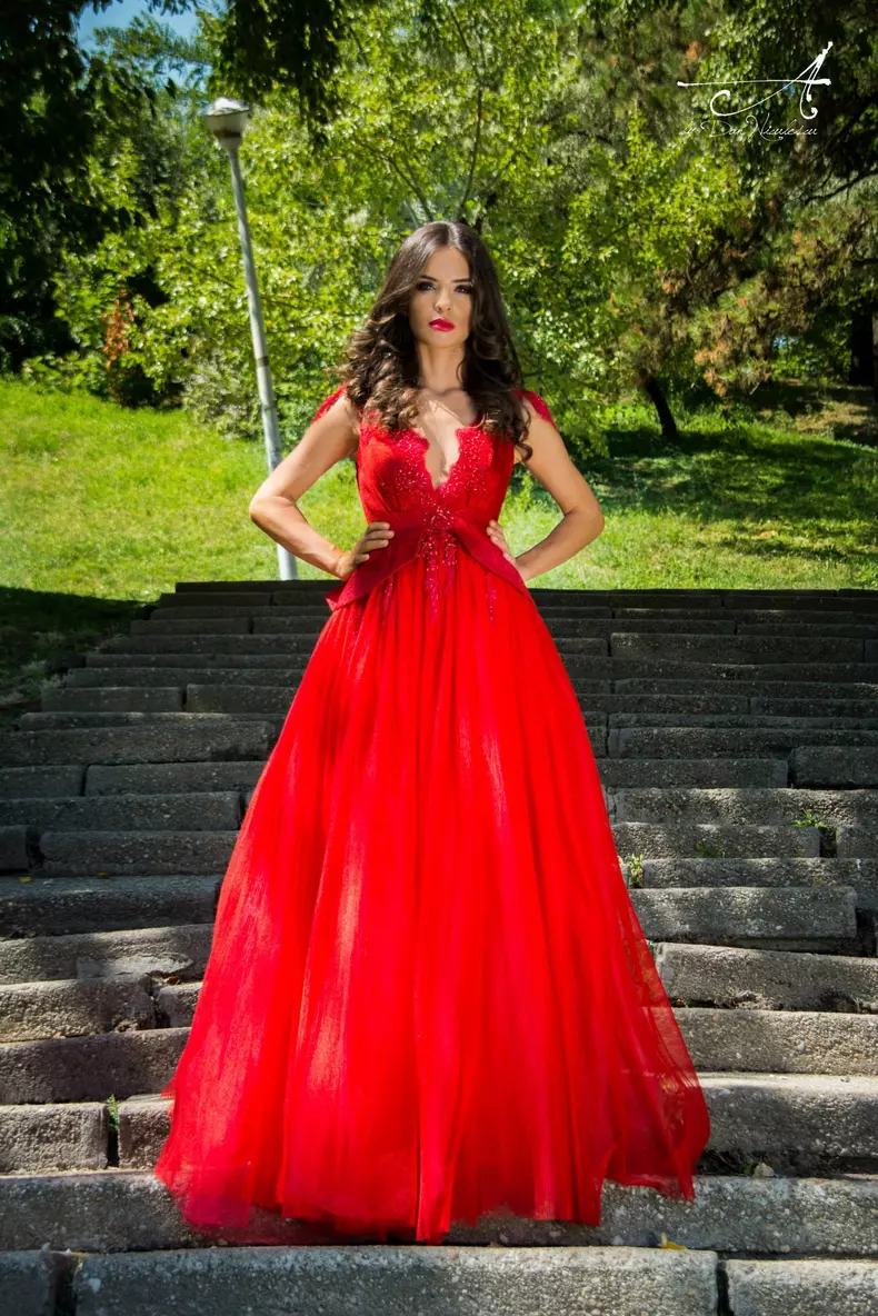 Mellina concurenta la Bravo, ai Stil!