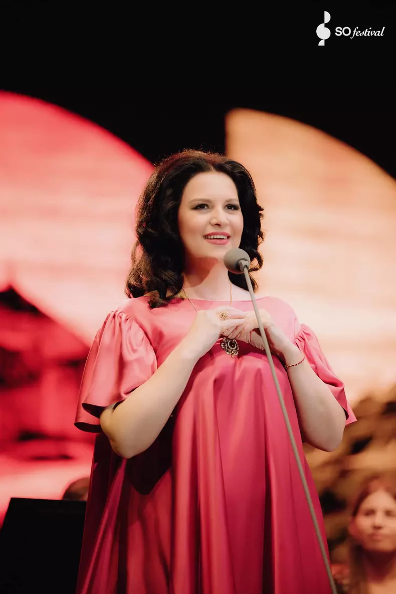 angela gheorghiu 654