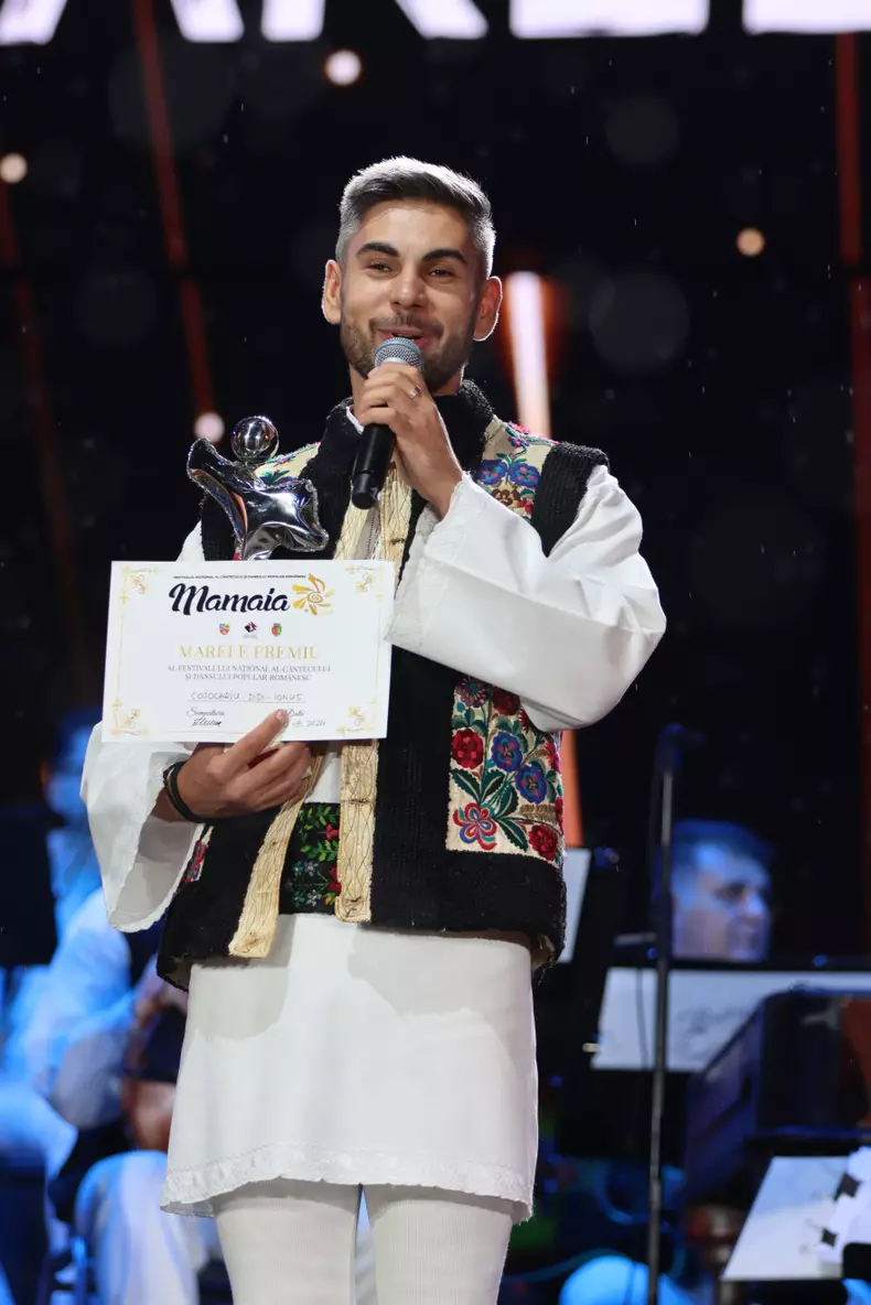 castigatorul trofeului mamaia folclor