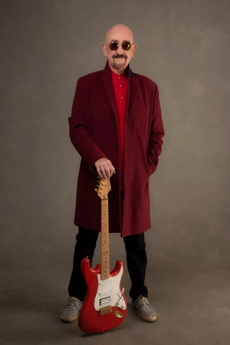 Dave Mason2