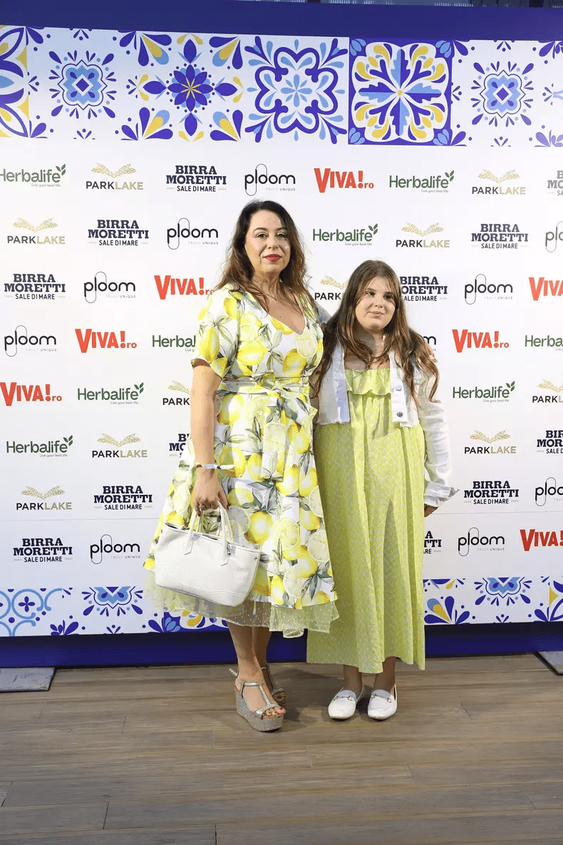 Oana Roman şi fiica ei