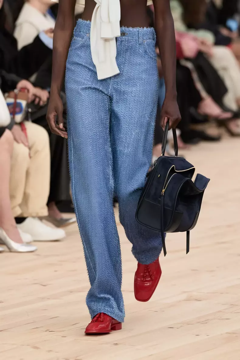 Back to School - Loewe