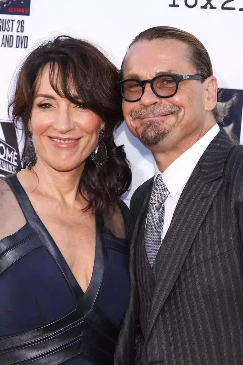 katey-sagal-si-sotul-ei-1024x1536-1