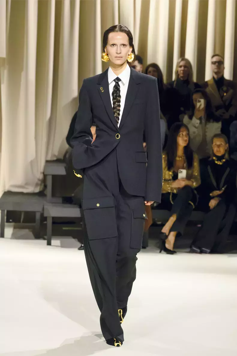 power-suit-schiaparelli