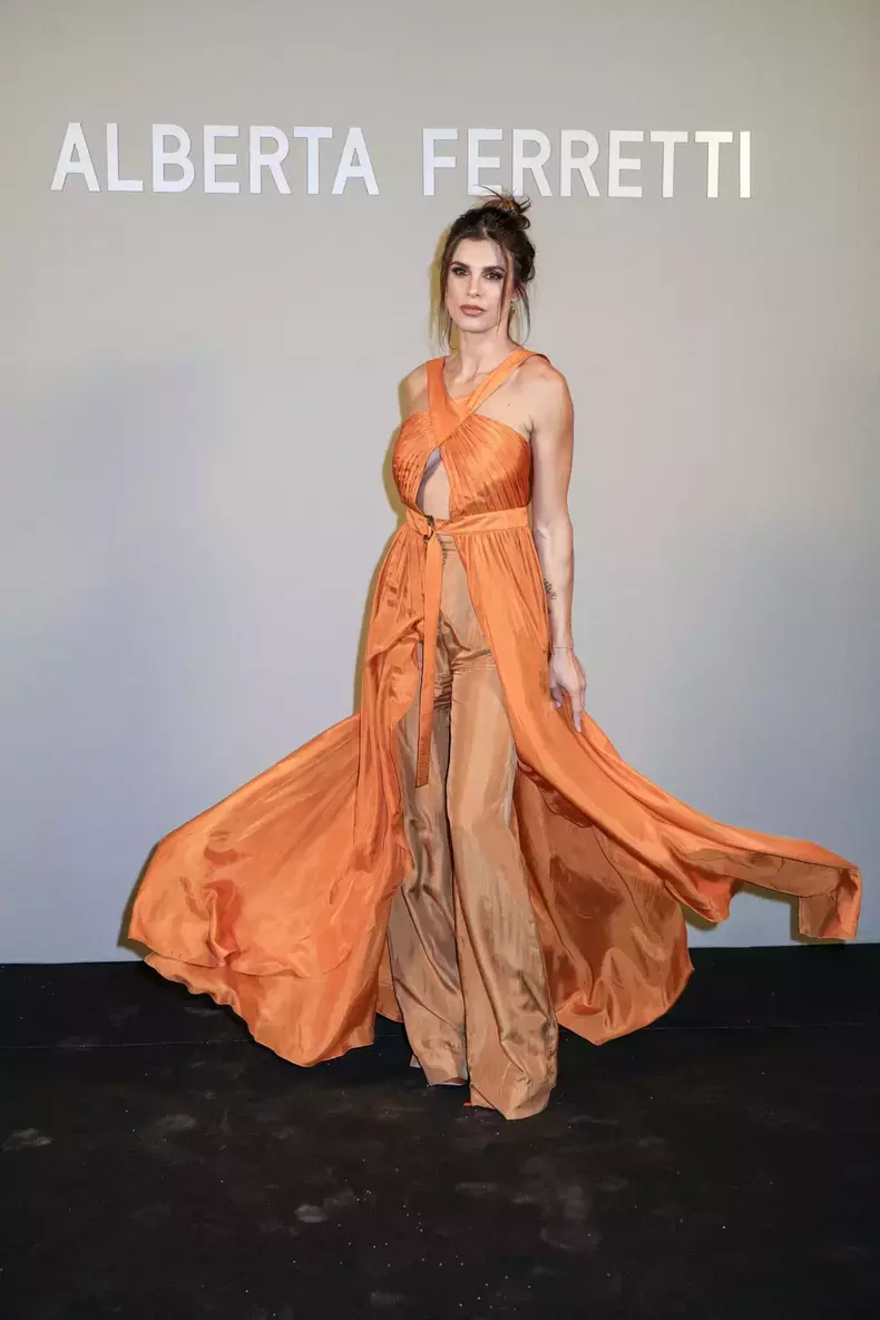 elisabetta-canalis-4-scaled