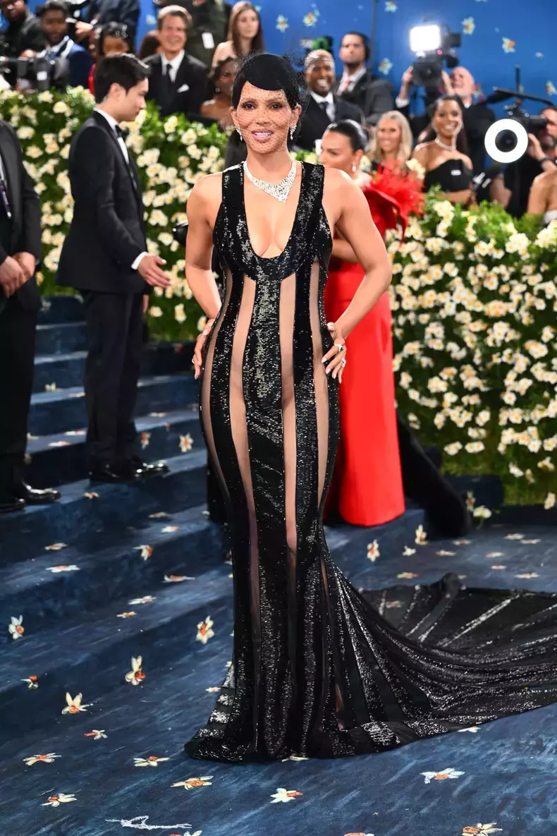 halle-berry-met-gala-2025-6