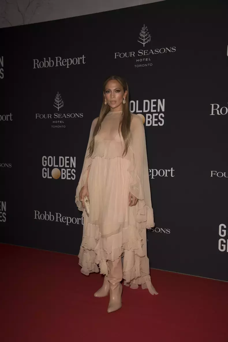 jennifer-lopez-scaled