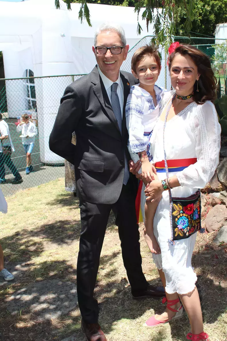 Andrei Zaharescu familie4