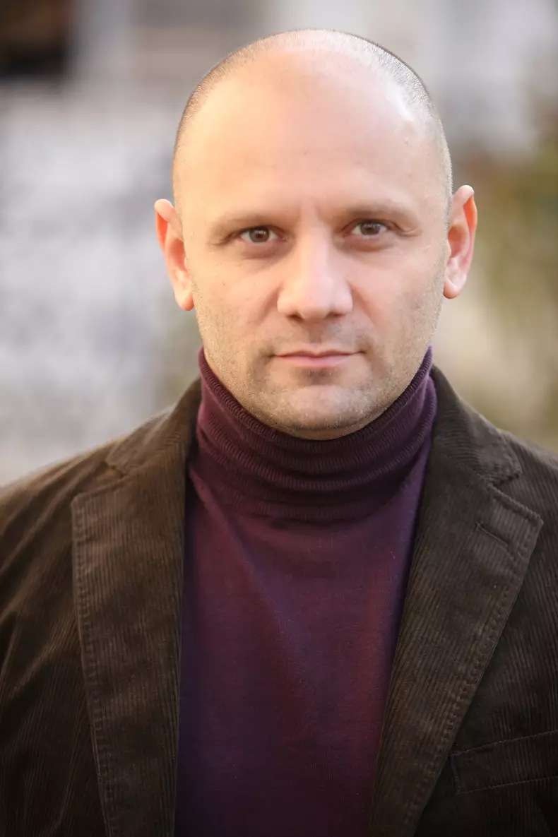 Dragos Muller