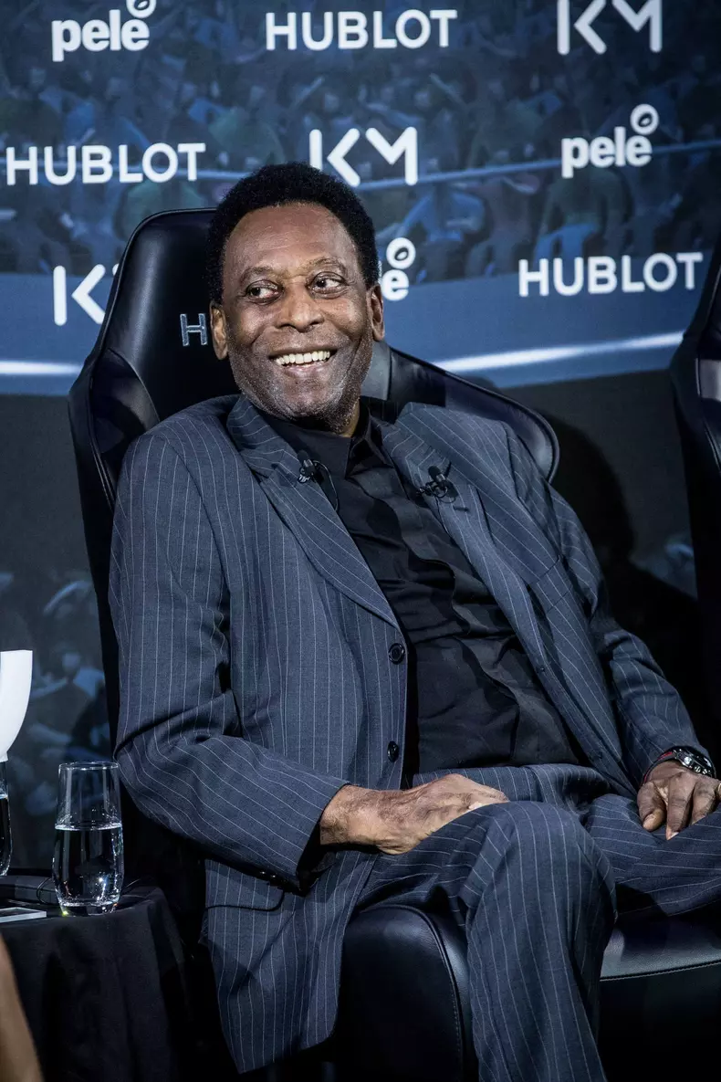 Pele a murit. Celebrul fotbalist avea 82 de ani
