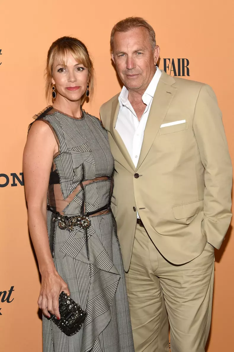 Kevin Costner și soția lui s-au despărțit după 18 ani de căsnicie. Cine a depus actele de divorț