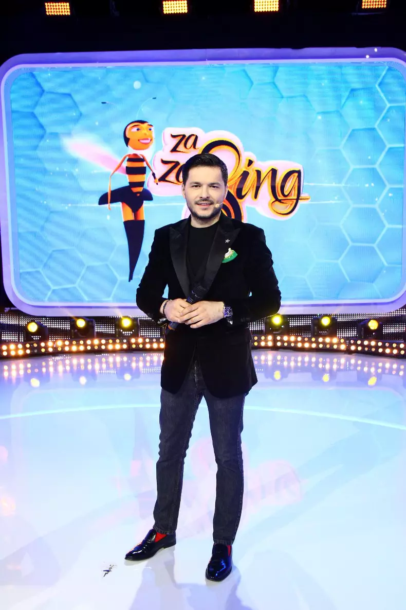 Giulia Anghelescu, George Papagheorghe și Raluka sunt invitații lui Liviu Vârciu, diseară, la „Zaza Sing” (7)