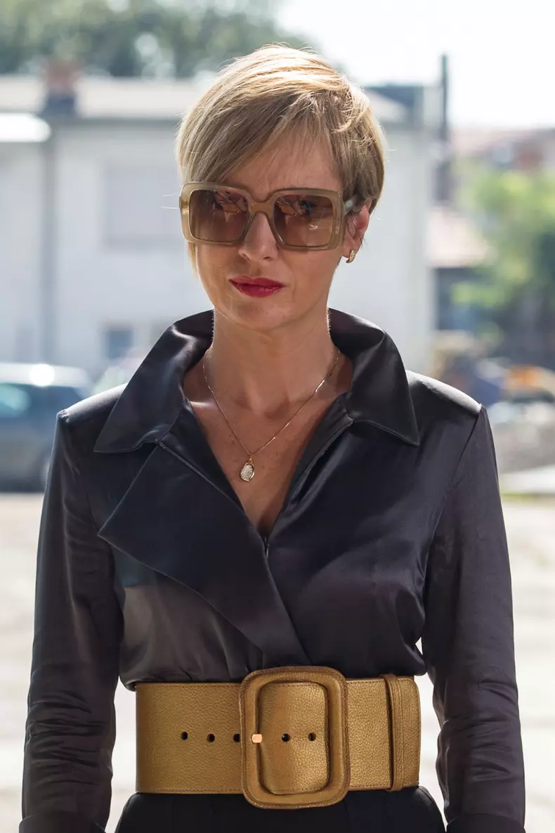 Bani negri_Tuff Money_HBO (4)